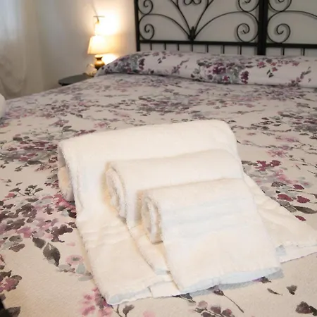 مزرعة للإقامة Valle Isola 