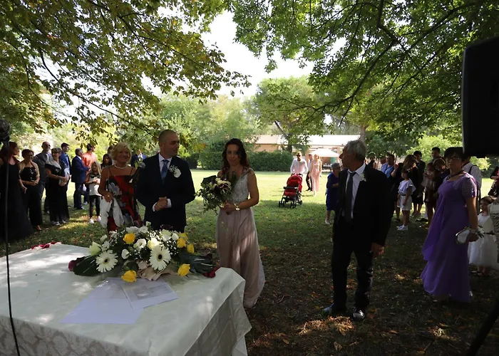 Valle Isola La Tana Del Gusto *